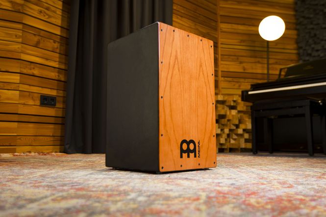 Hovedbilde Meinl Headliner Series String Cajon HCAJ3AWA.