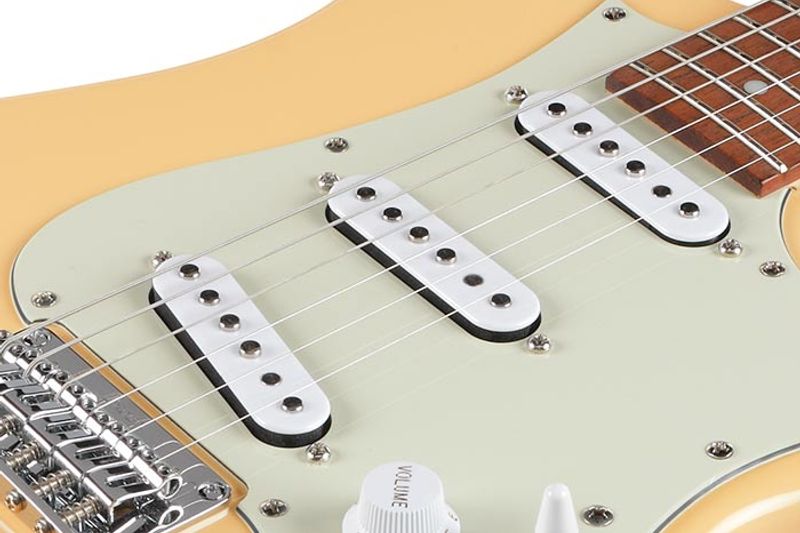 Ibanez AZES31-IV. El-Gitar