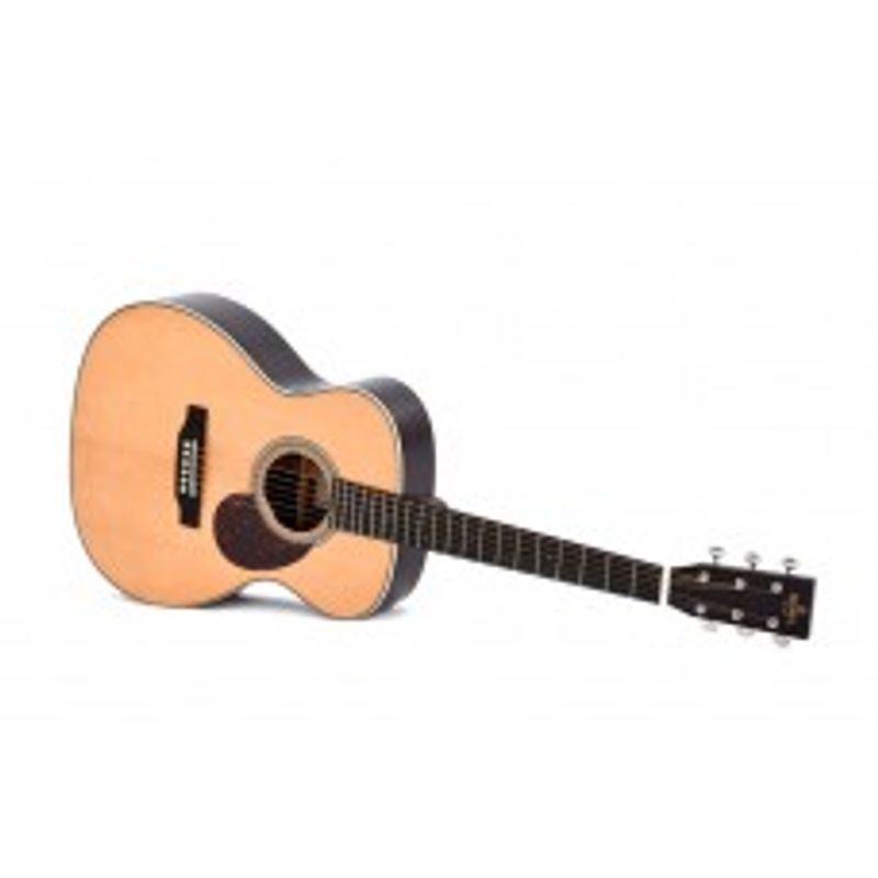 Sigma SOMR-28. Stålstrengs Gitar