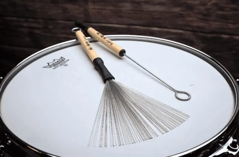 Vic Firth LB Legacy Visper